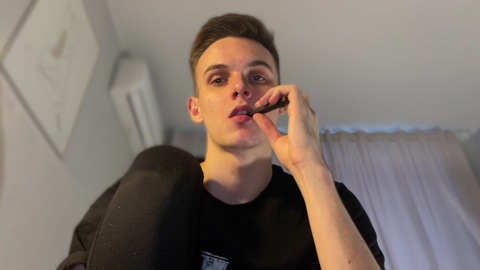 horny_jerk_roy_prick2001  18-12-2022